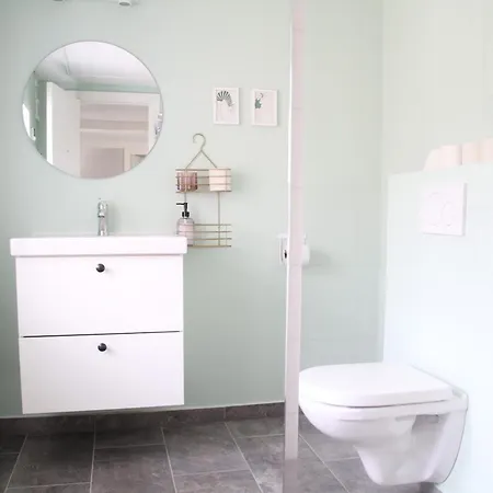 Blabjerggaard - Hennebysvej 60 公寓式酒店 亨讷斯特兰德